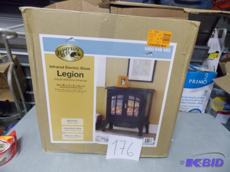 lot 176 image: Electric Stove