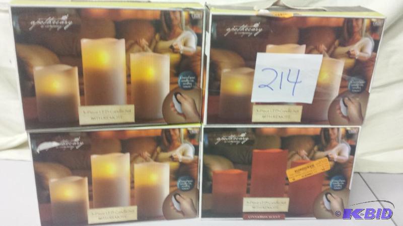 lot 214 image: Candles