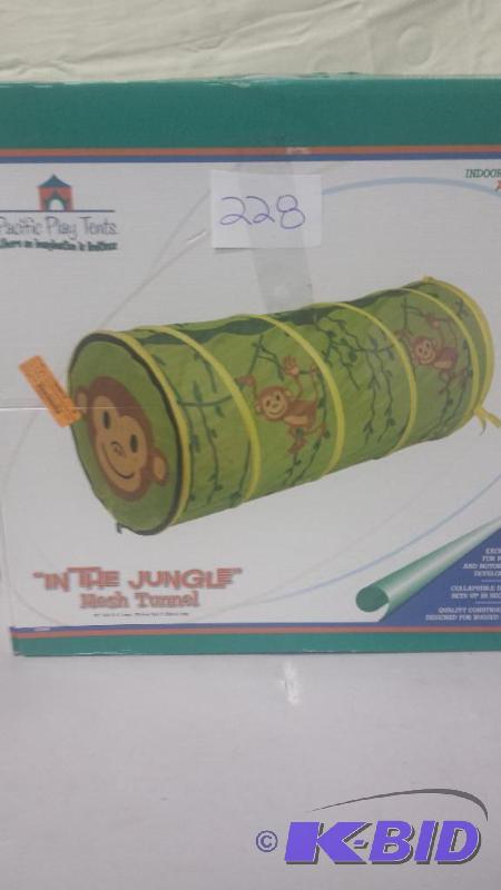 lot 228 image: Mesh Tunnel