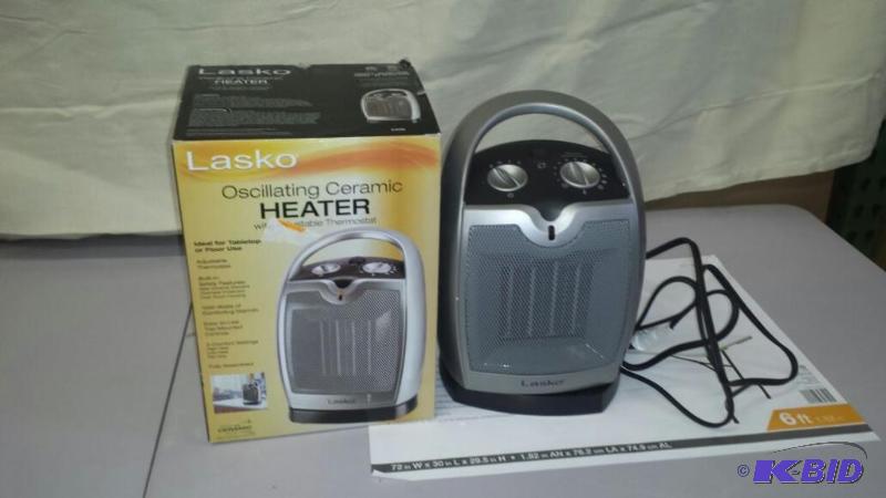 lot 36 image: Lasko Ceramic Heater - Oscillating Tested Works