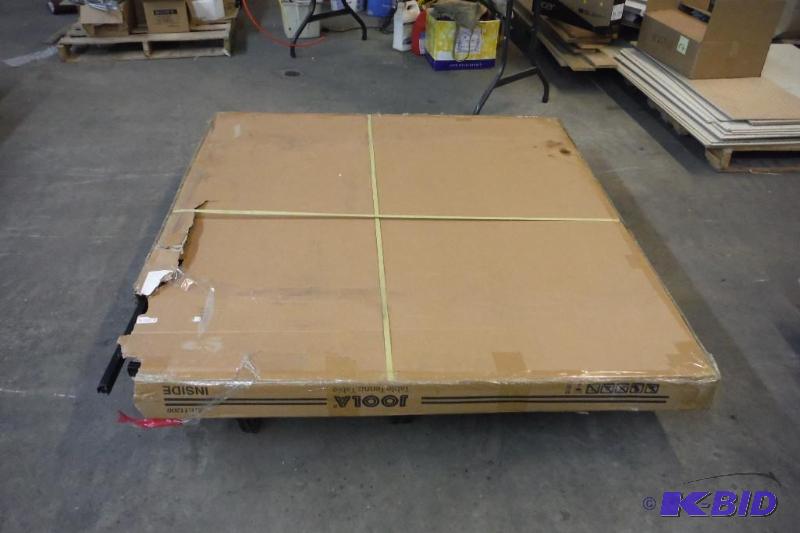 Joola table tennis folding table Damaged