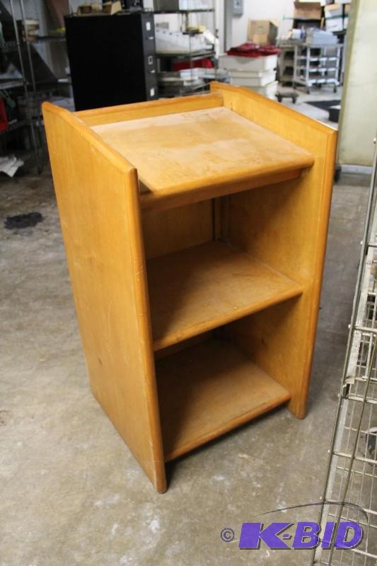 Restaurant Podium&nbspWith Middle Storage Sh...
