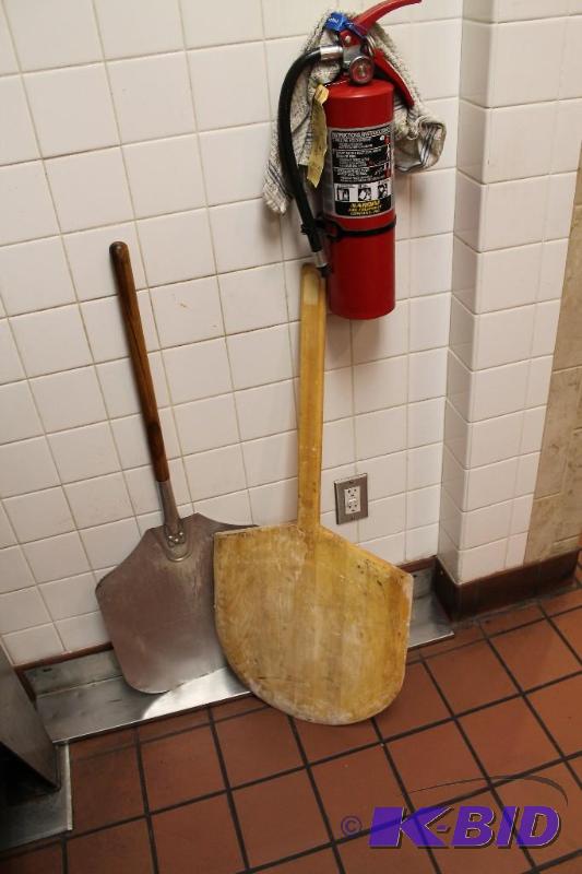 2 Pizza Peel Long Handle &nbsp...