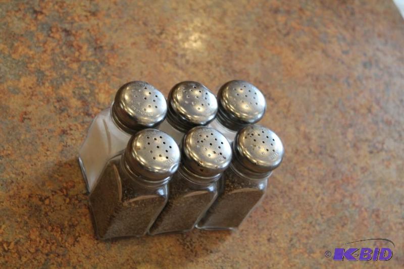 Salt &amp Pepper Shakers Commercial Restaura...