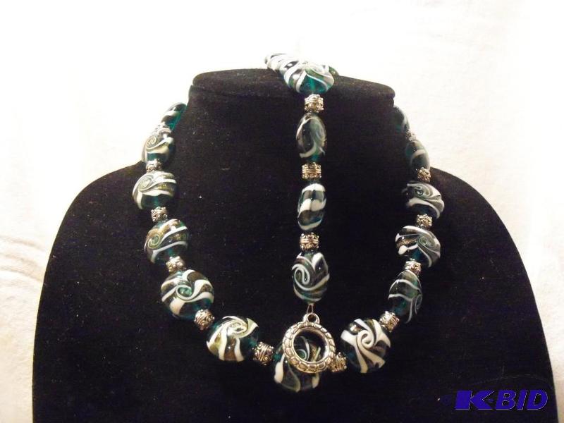 Necklace and Bracelet Set -- Aquamarine