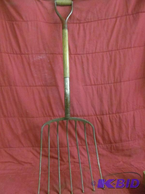 lot 116 image: Fork