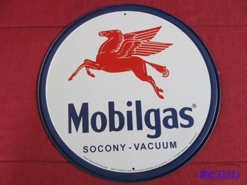 lot 134 image: Sign