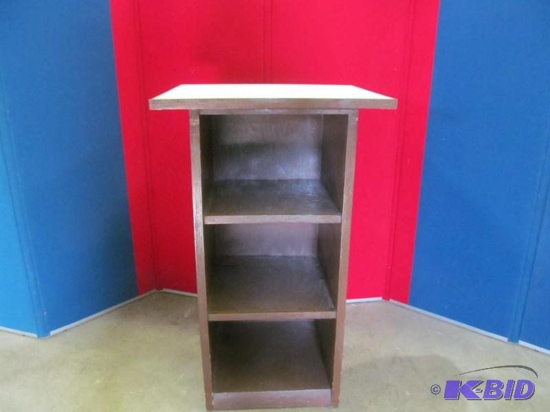 lot 146 image: Stand
