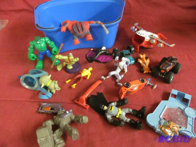 lot 38 image: Action Figures
