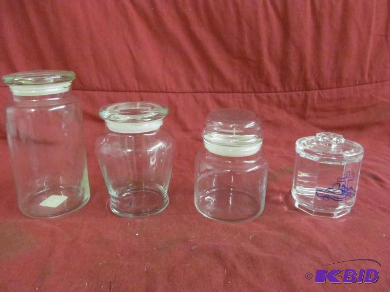 lot 72 image: Canister