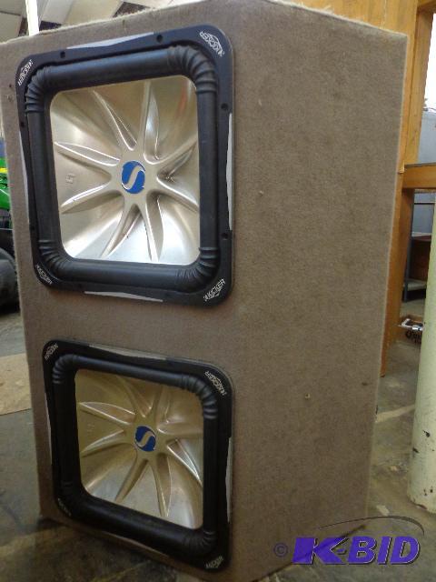 lot 104 image: 16" Kicker Subwoofer   2 - 16" Kick...