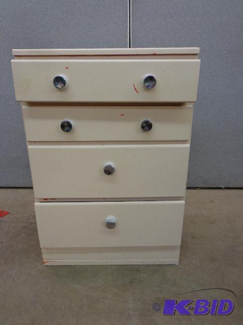 lot 133 image: Wooden Dresser   4 Drawer  Solid Wood  21&quo...