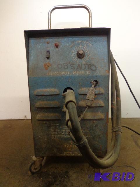 lot 16 image: Lenco Spot Welder   220 Volt  Model #1-4,000 ...