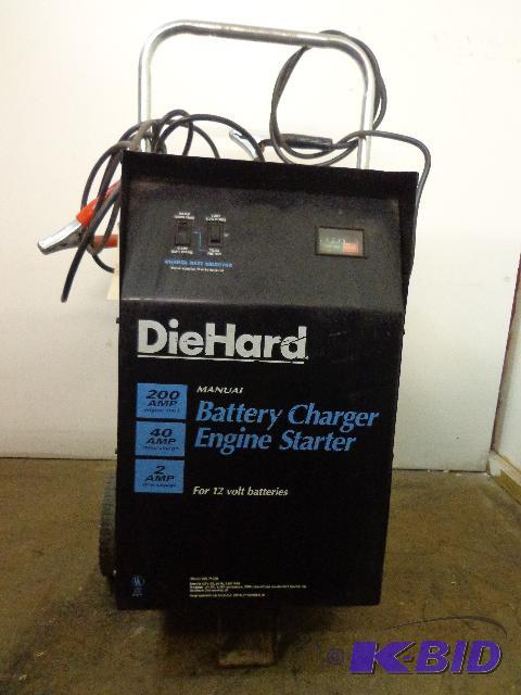 lot 17 image: Battery Charger&nbspon Dolly   Die Hard Manu...