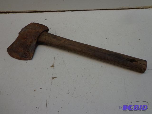 lot 36 image: 16" Hatchet   6 Lbs ...