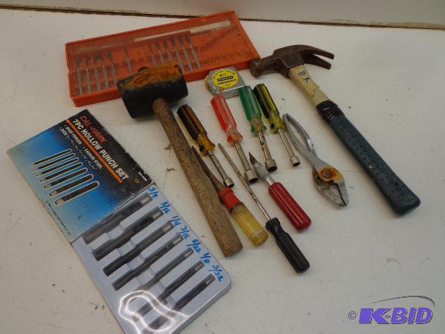 lot 37 image: Hollow Punch Set and More   Micro Tool Kit  M...