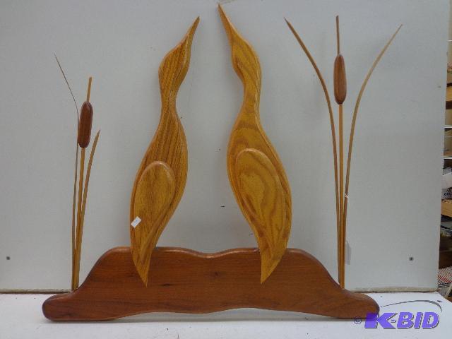 lot 39 image: Outdoor Looking Decoration   2 Birds in Catta...