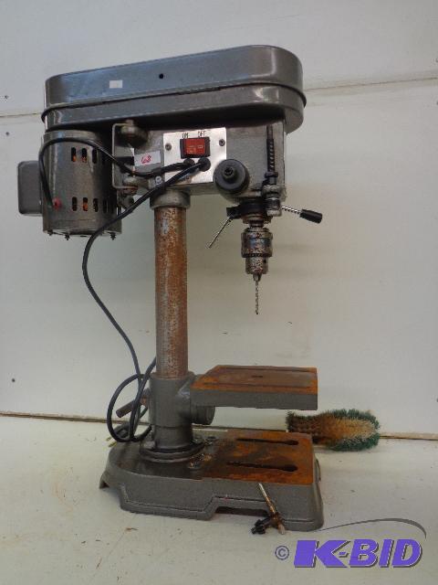 lot 68 image: Drill Press   5 Speed  13 HP  1700 RPM ...