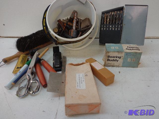 lot 91 image: A Little BIT of This   Drill Bits  Bearing Bu...