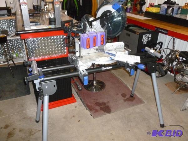 lot 5 image: Kobalt 10" sliding compound miter saw. H...
