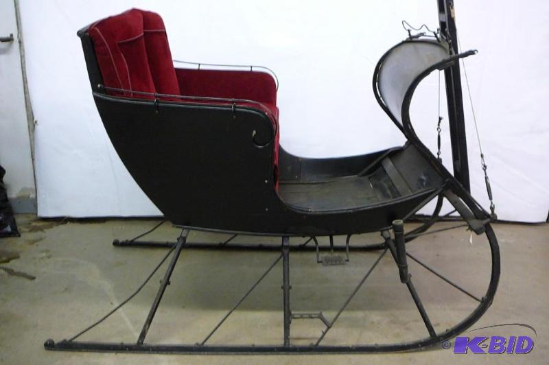 Sleigh MFG. By Wisconsin sleigh com... Lot # ...