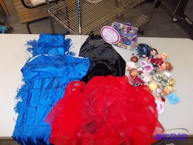 lot 55 image: Dress-Up Clothes, Several Angel Dolls, Glow-I...