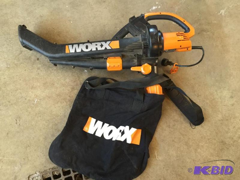 Worx Trivac 3-in-1 Compact BlowermulcherVac...