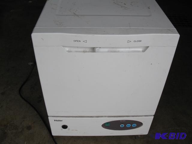 Mini dishwasher, works...