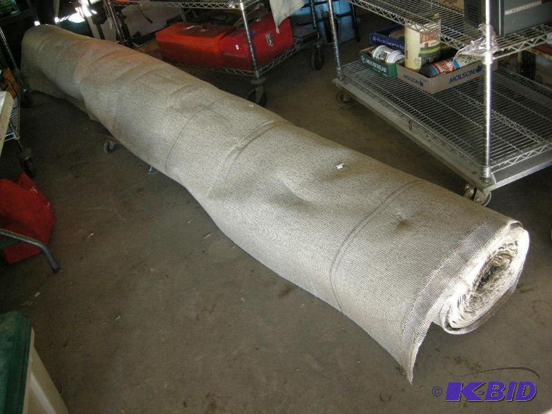 lot 10 image: Large roll of Berber carpet