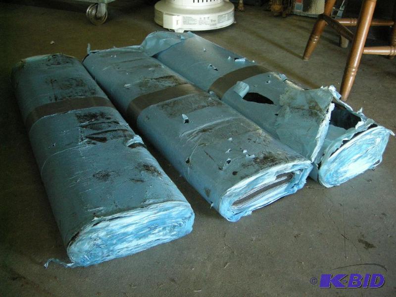 lot 13 image: 3 rolls Ice & Water