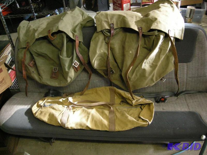 lot 137 image: Canvas duffle bagsbackpacks