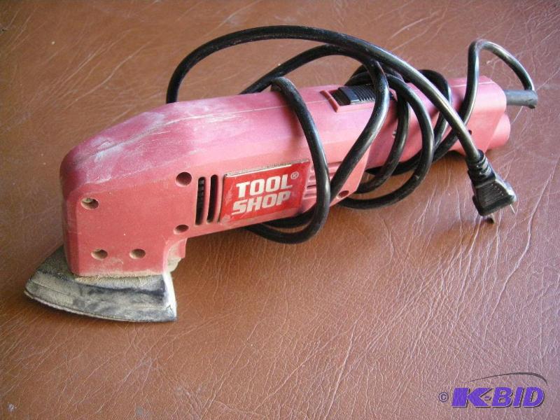 lot 151 image: Tool Shop detail sander