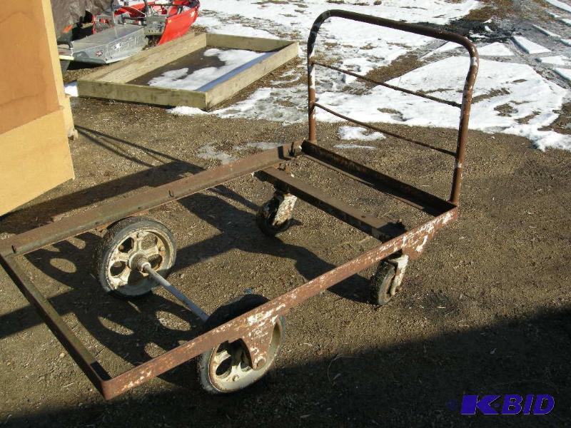 lot 6 image: Heavy Duty Nutting cart