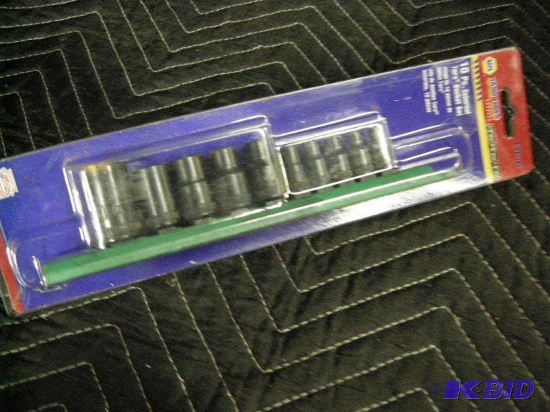 lot 70 image: NAPA 10pc Ext Torx socket set