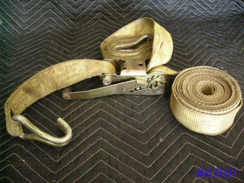 lot 78 image: Large 2 tow strap