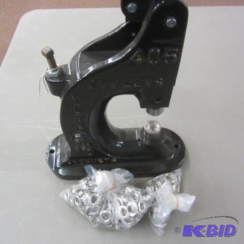Grommet Fastener