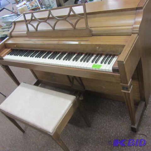 Baldwin Piano