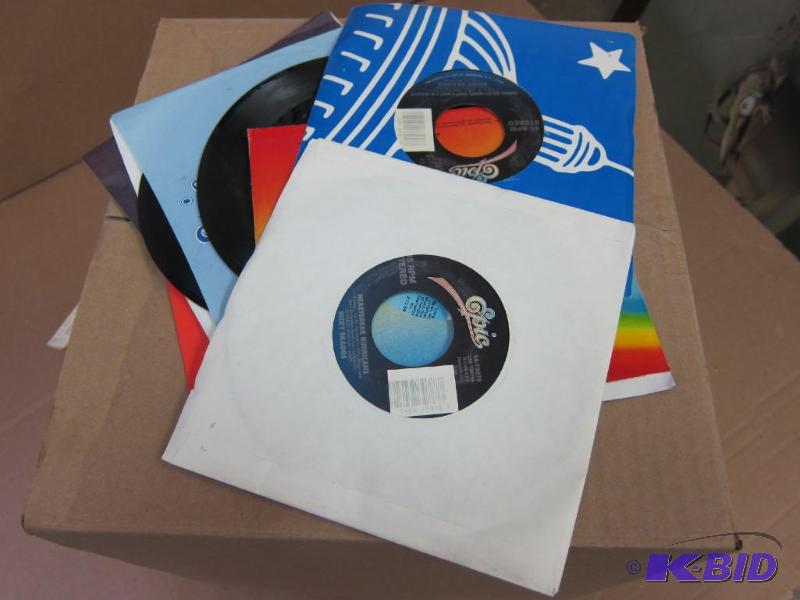 Country Music Records