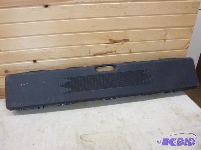 lot 10 image: Dos Kocil 52" Hard Gun Case...
