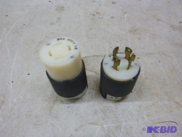 lot 100 image: Male and Female 3 Phase Plugs 30 amp, 600 v....