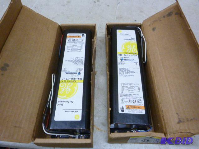 lot 149 image: Two GE Ballast Universal Lamp Slimline 120 vo...