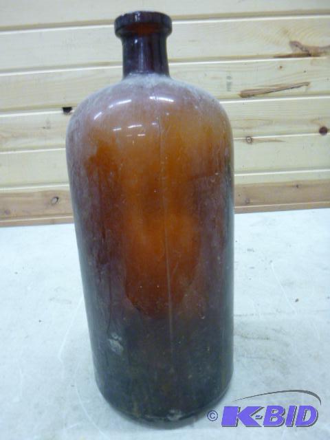 lot 174 image: Brown Glass Jug 13 12" high....