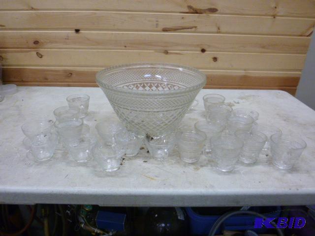 lot 188 image: Punch Bowl with 20 Cups...