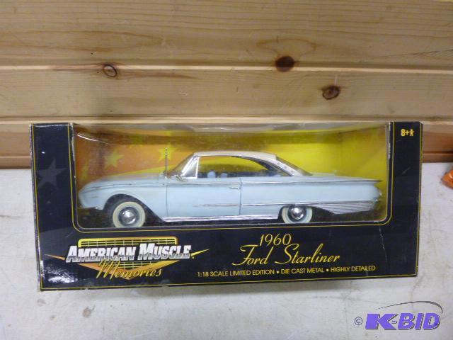 lot 29 image: 1960 Ford Starliner American Muscle die cast ...