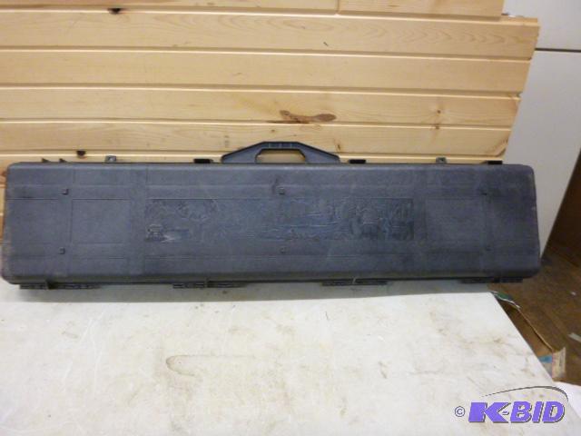 lot 36 image: Contico&nbsp52" Hard Gun Case...