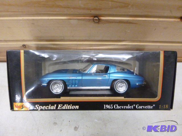 lot 4 image: 1964 Chevrolet Corvette Maisto&nbspSpecial E...