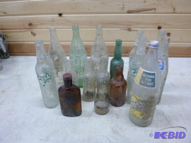 lot 40 image: Miscellaneous Old Pop Bottles...