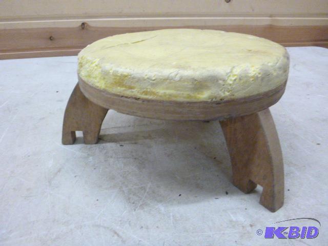 lot 47 image: Small Stool 5 12" high....