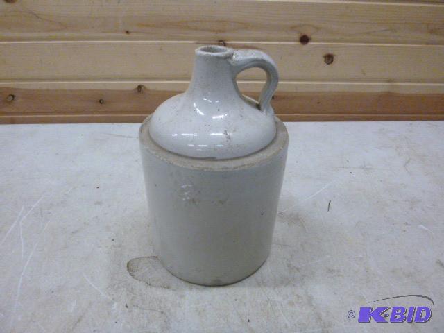 lot 48 image: Whiskey Jug No cracks....