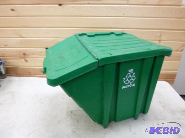 lot 56 image: Tucker Recycle Bin...